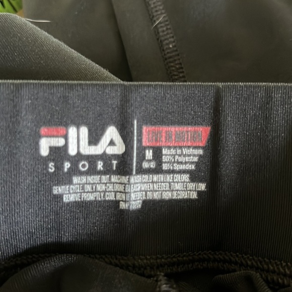 Fila   Sport leggings   Black   Size M
NWOT - Picture 9 of 9